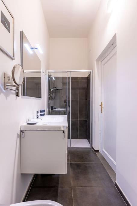 Academia Of Davide Spacious Apartment Florencia Exterior foto